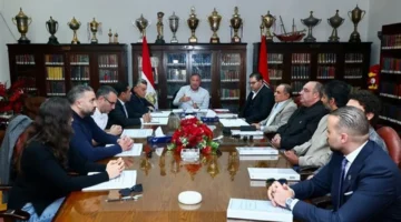 مجلس إدارة الأهلي يسلط الضوء على الموقف المالي ورؤية تطوير شركات النادي